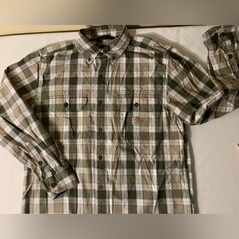 EUC Shirt: Loose Fit, Chambray, Button Down, Carhartt